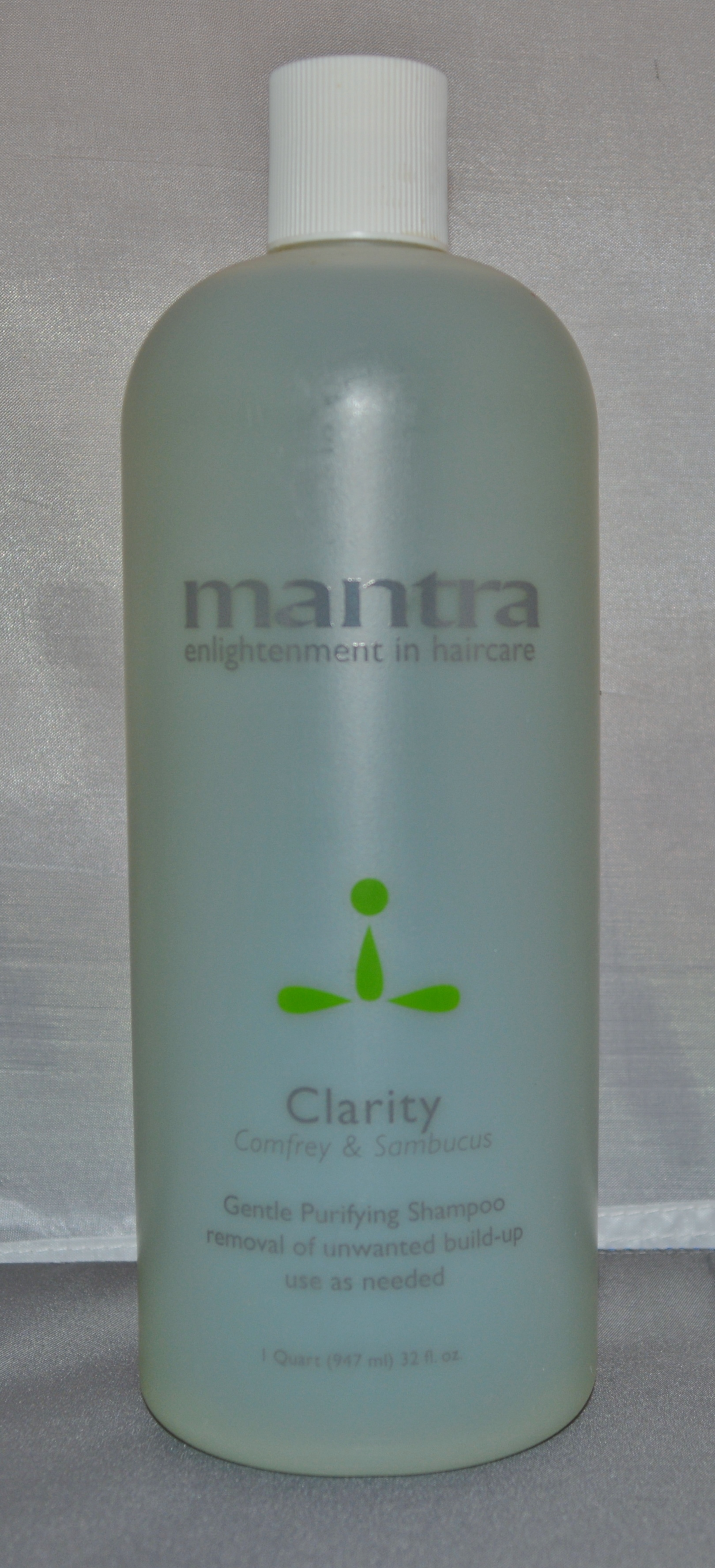 Mantra Clarity Gentle Purifying Shampoo 32 oz